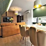 Zakopianski Azyl - Luksusowe W Centrum Zakopanego Apartzakop ザコパネ